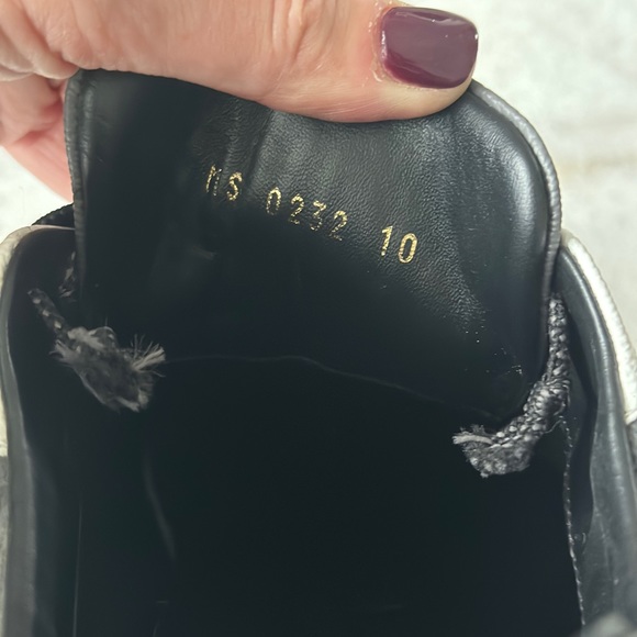 Authentic LV Run Away Sneakers - MENS - Picture 3 of 5